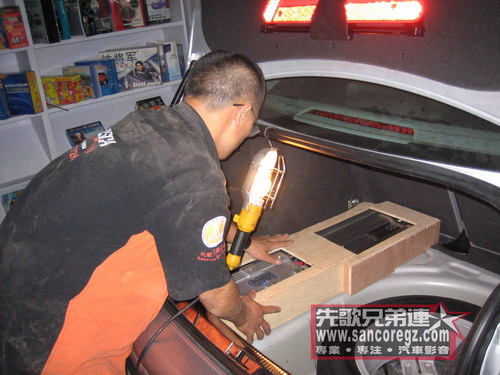 ���������װ